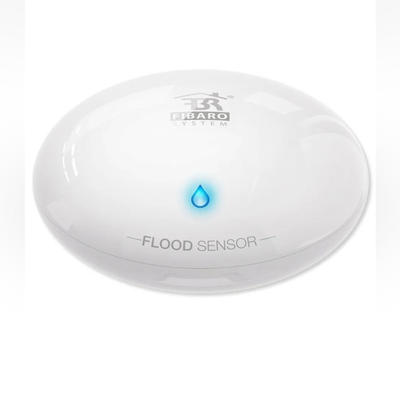 Fibaro Z Flood Sensor Z-Wave 2016 Model, 3.80" x 3.70" x 1.40", White - Picture 2 of 2